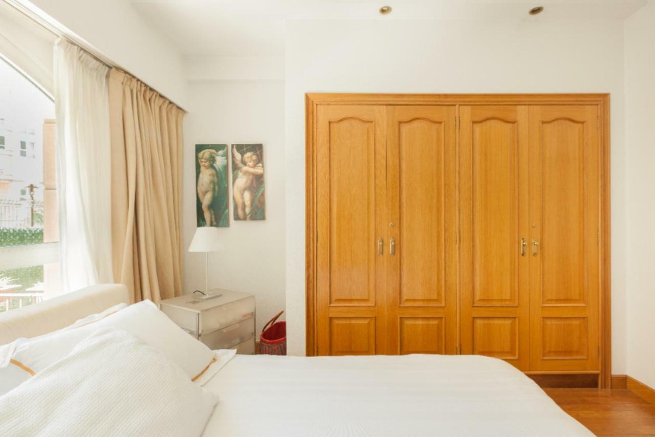 Ondarreta Beach & Terrace Apartment ซานเซบาสเตียน ภายนอก รูปภาพ